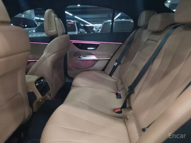 2024 Mercedes-Benz E-Класс с пробегом 10 060 км