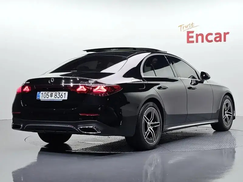 2025 Mercedes-Benz E-Класс с пробегом 6 953 км