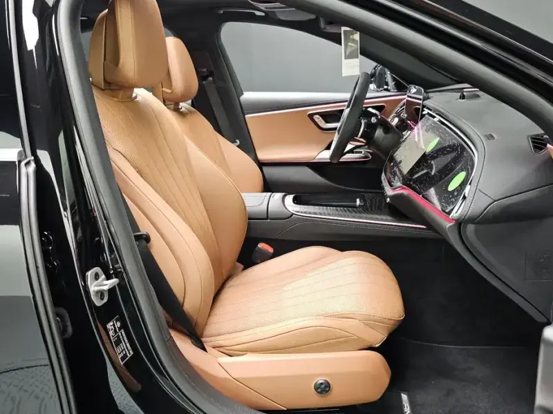 2025 Mercedes-Benz E-Класс с пробегом 6 953 км