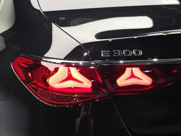 2025 Mercedes-Benz E-Класс с пробегом 6 953 км
