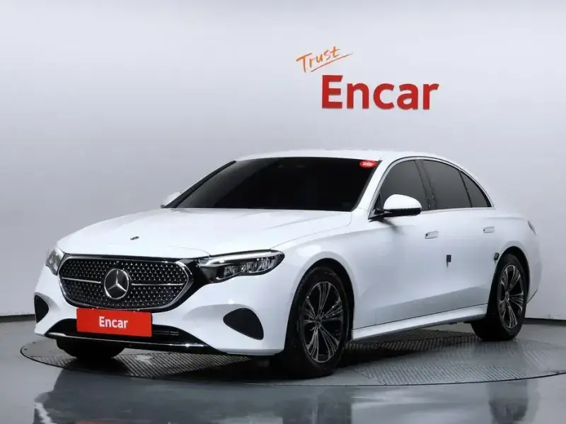 2024 Mercedes-Benz E-Класс с пробегом 10 268 км