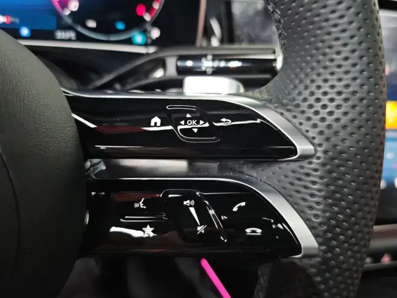 2025 Mercedes-Benz E-Класс с пробегом 6 953 км