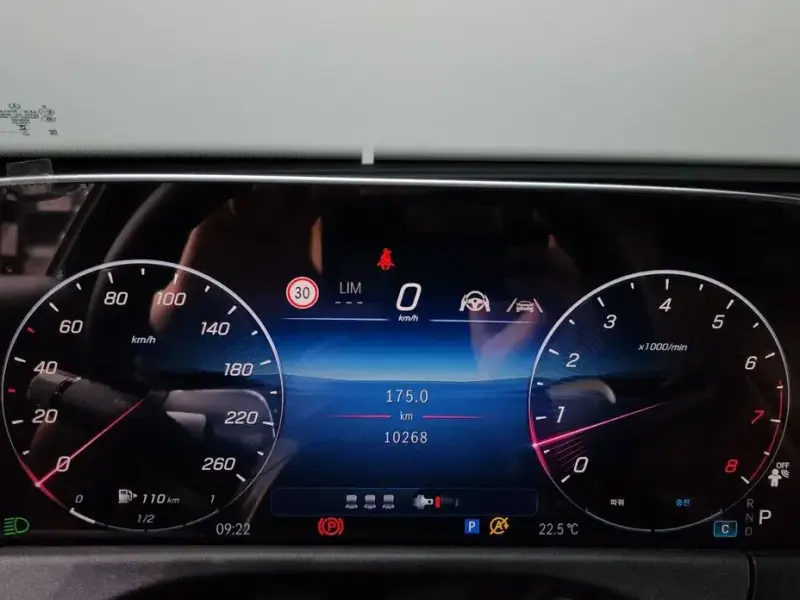 2024 Mercedes-Benz E-Класс с пробегом 10 268 км