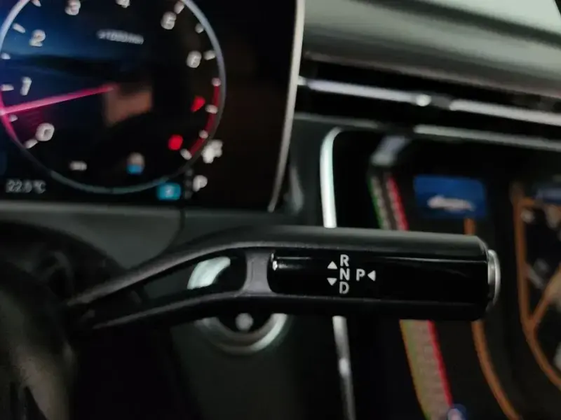 2024 Mercedes-Benz E-Класс с пробегом 10 268 км