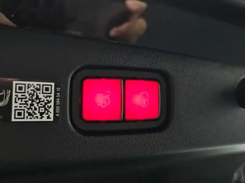 2025 Mercedes-Benz E-Класс с пробегом 6 953 км