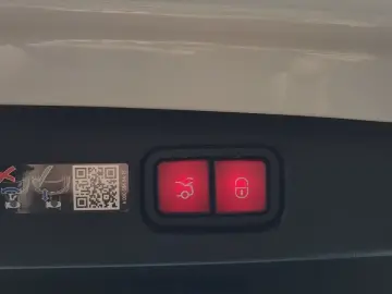 2024 Mercedes-Benz E-Класс с пробегом 10 268 км
