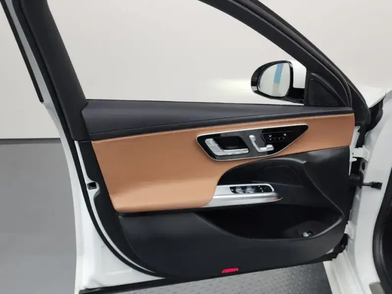 2024 Mercedes-Benz E-Класс с пробегом 10 268 км