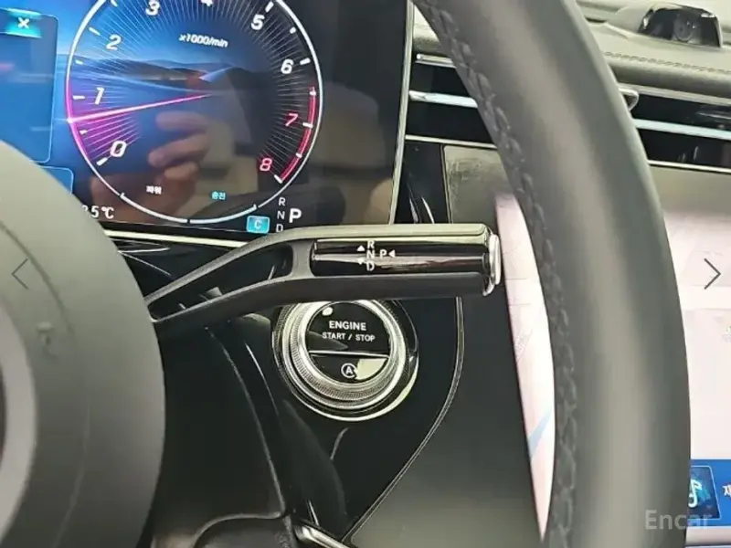 2025 Mercedes-Benz E-Класс с пробегом 28 042 км