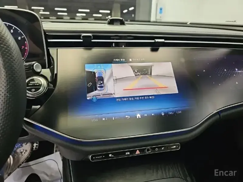 2025 Mercedes-Benz E-Класс с пробегом 28 042 км