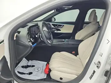 2025 Mercedes-Benz E-Класс с пробегом 28 042 км