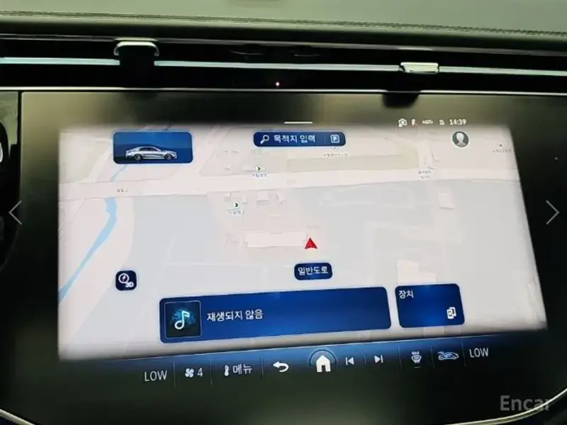2025 Mercedes-Benz E-Класс с пробегом 28 042 км