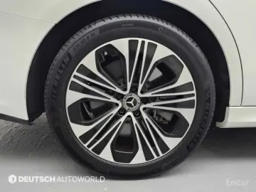 2025 Mercedes-Benz E-Класс с пробегом 9 855 км