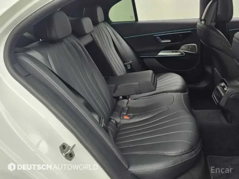 2025 Mercedes-Benz E-Класс с пробегом 9 855 км