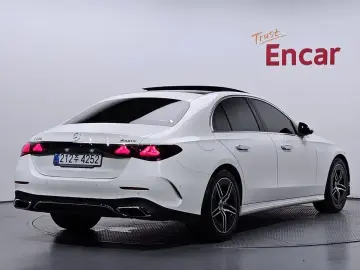2025 Mercedes-Benz E-Класс с пробегом 16 260 км