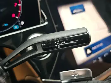 2025 Mercedes-Benz E-Класс с пробегом 16 260 км