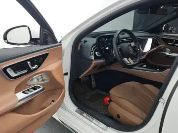 2025 Mercedes-Benz E-Класс с пробегом 16 260 км