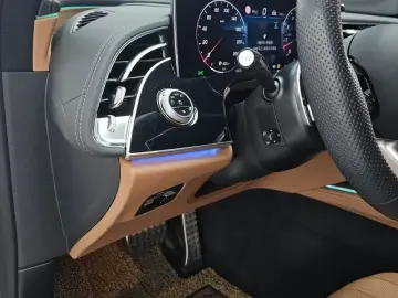 2025 Mercedes-Benz E-Класс с пробегом 16 260 км
