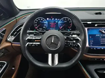 2025 Mercedes-Benz E-Класс с пробегом 16 260 км