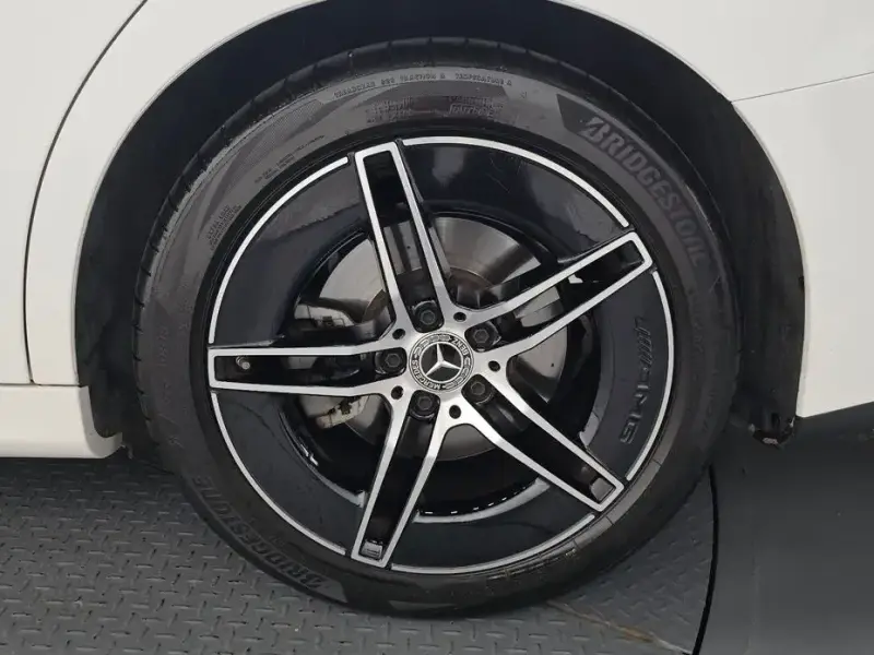 2025 Mercedes-Benz E-Класс с пробегом 16 260 км