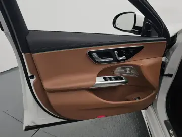 2025 Mercedes-Benz E-Класс с пробегом 16 260 км