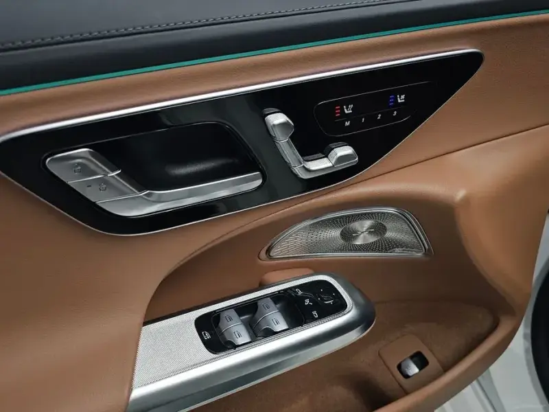2025 Mercedes-Benz E-Класс с пробегом 16 260 км