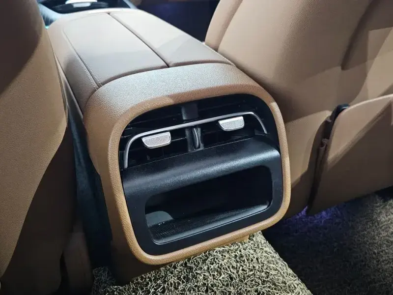 2025 Mercedes-Benz E-Класс с пробегом 16 260 км