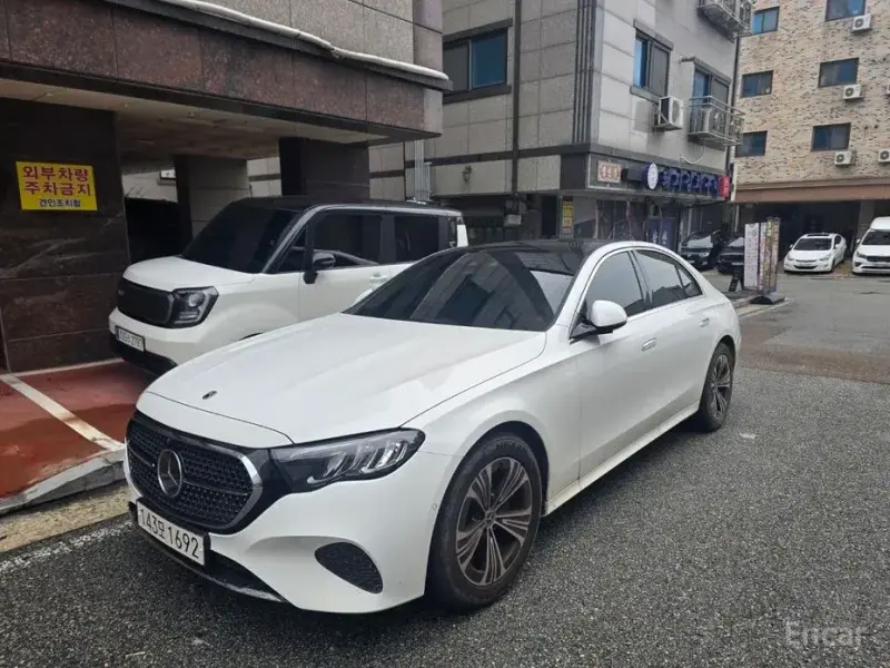 2024 Mercedes-Benz E-Класс с пробегом 24 398 км