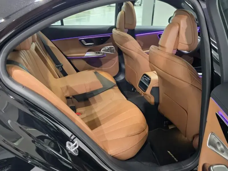 2025 Mercedes-Benz E-Класс с пробегом 2 120 км