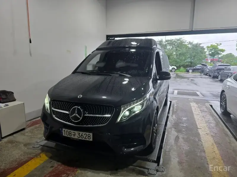 2023 Mercedes-Benz V-Класс с пробегом 31 335 км