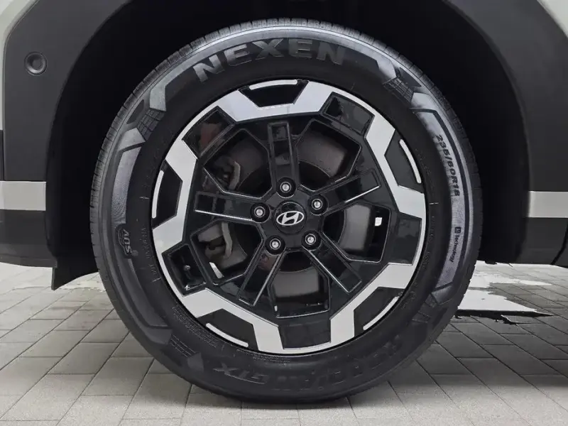 2024 Hyundai Santa Fe с пробегом 34 256 км
