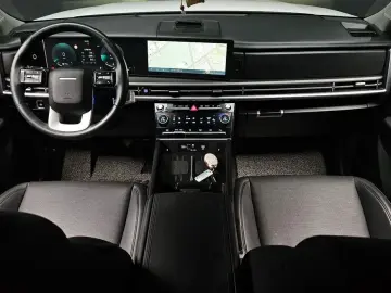 2024 Hyundai Santa Fe с пробегом 30 298 км