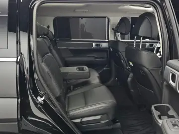 2025 Hyundai Santa Fe с пробегом 10 014 км