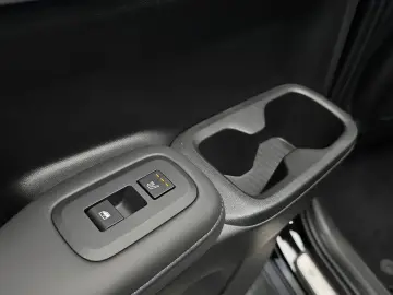 2025 Hyundai Santa Fe с пробегом 10 014 км