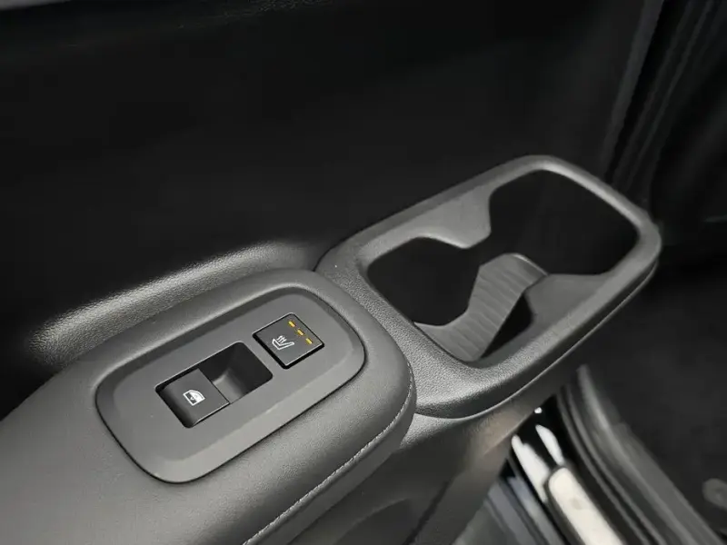 2025 Hyundai Santa Fe с пробегом 10 014 км