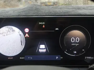 2024 Hyundai Santa Fe с пробегом 21 892 км