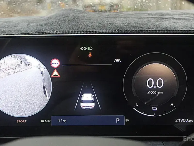 2024 Hyundai Santa Fe с пробегом 21 892 км