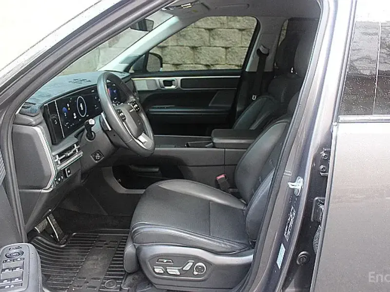 2024 Hyundai Santa Fe с пробегом 21 892 км