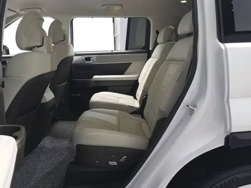 2024 Hyundai Santa Fe с пробегом 24 970 км