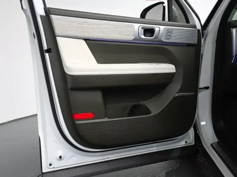 2024 Hyundai Santa Fe с пробегом 24 970 км