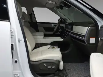 2024 Hyundai Santa Fe с пробегом 24 970 км