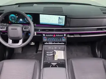 2025 Hyundai Santa Fe с пробегом 27 504 км