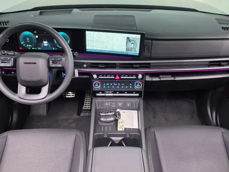 2025 Hyundai Santa Fe с пробегом 27 504 км