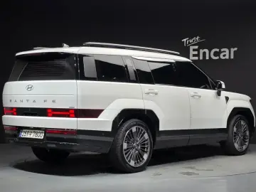 2024 Hyundai Santa Fe с пробегом 24 956 км
