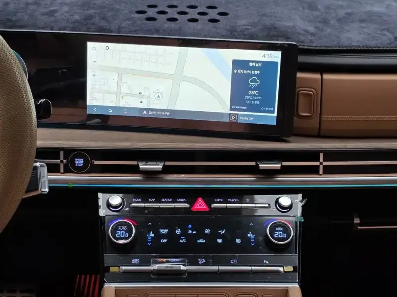 2024 Hyundai Santa Fe с пробегом 24 956 км