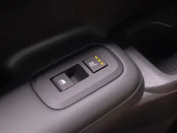 2025 Hyundai Santa Fe с пробегом 27 504 км