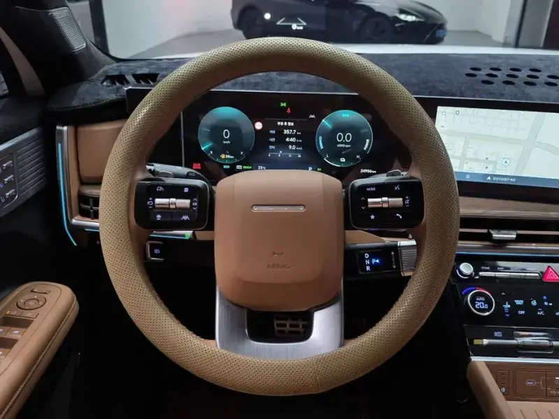 2024 Hyundai Santa Fe с пробегом 24 956 км