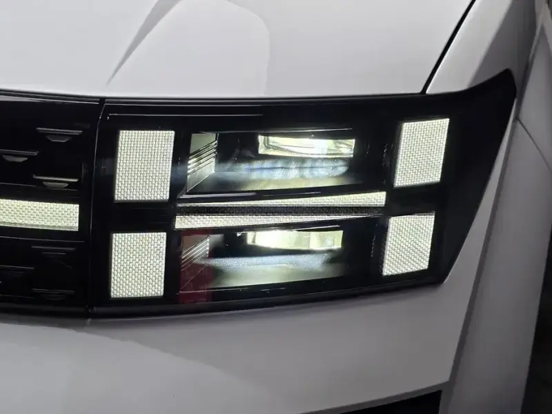 2024 Hyundai Santa Fe с пробегом 24 956 км