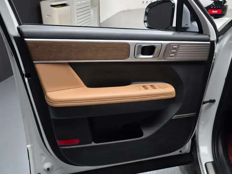 2024 Hyundai Santa Fe с пробегом 24 956 км