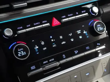 2024 Hyundai Santa Fe с пробегом 6 004 км