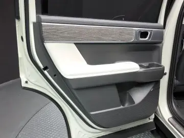 2024 Hyundai Santa Fe с пробегом 6 004 км